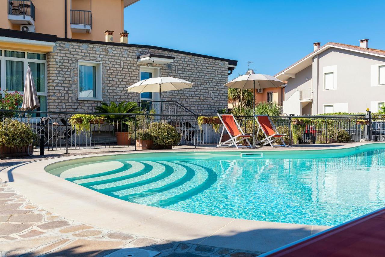 Residence Campana Bardolino Exterior foto