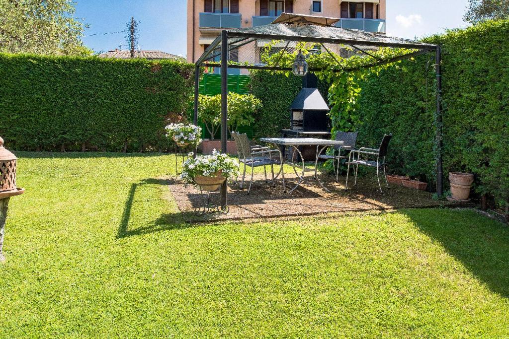 Residence Campana Bardolino Exterior foto